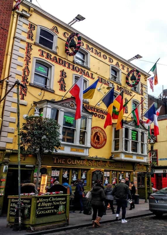 Gogarty's pub in temple bar number on is the 15 Dublin Don'ts for a cheap drink