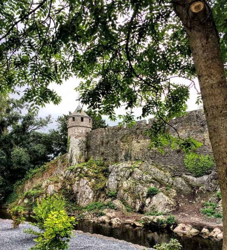 cahir castle