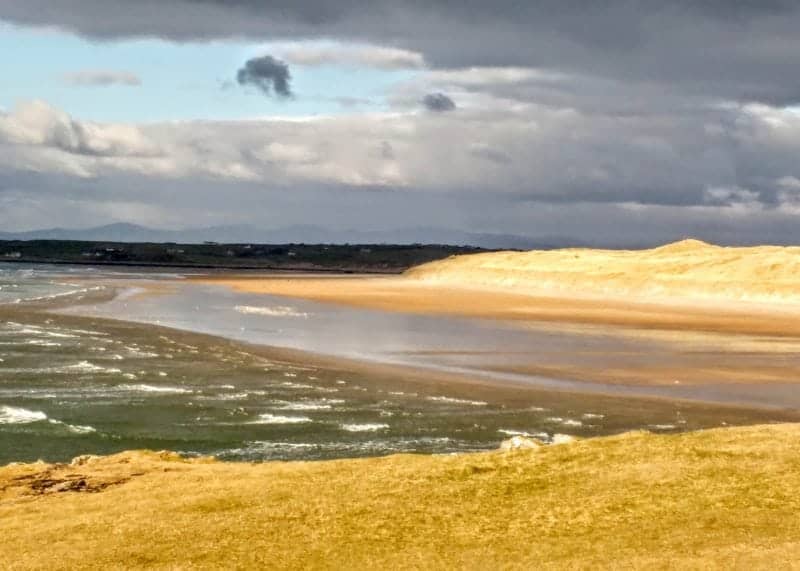 Tullan Strand one of the many Irish beaches to explore