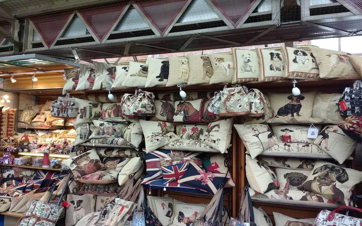 a market stall full of British gifts