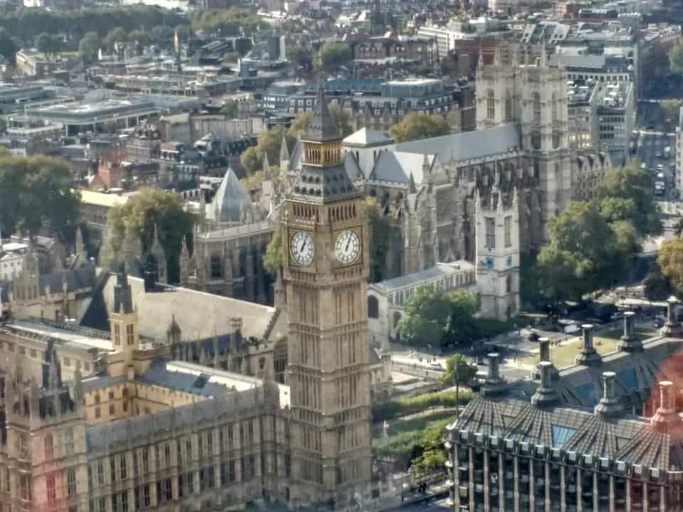 How to move to the UK a view of Westminster