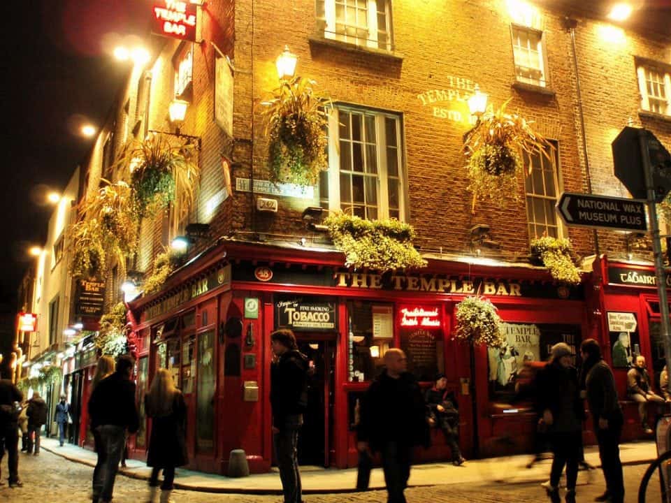 Famous Pubs in Dublin for a pint and some craic