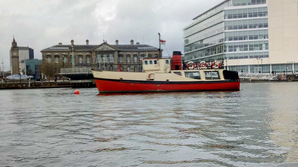 Lagan Belfast boat tour