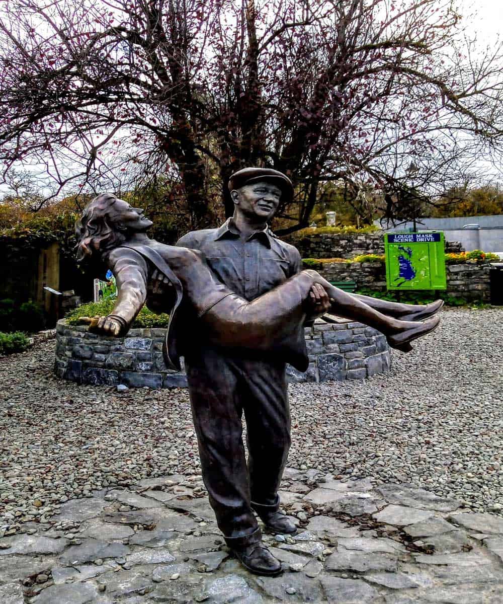 Statue of John Wayne and Maureen O'Hara in the Quiet Man found in Cong Ireland where the movies was filmed