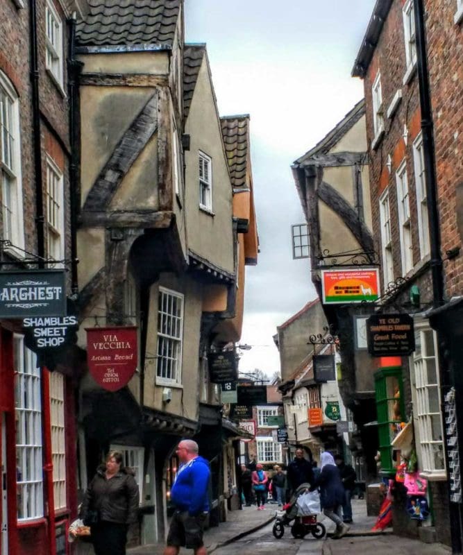 the-shambles-streets