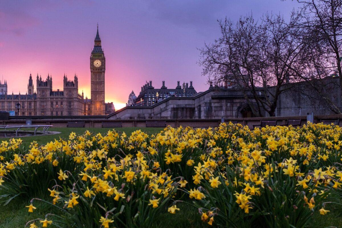 47 best historical places to visit in England and the UK