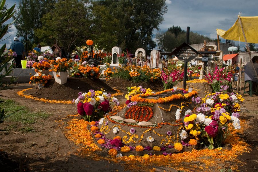 A Mexican cemetery decorated for the day of the dead