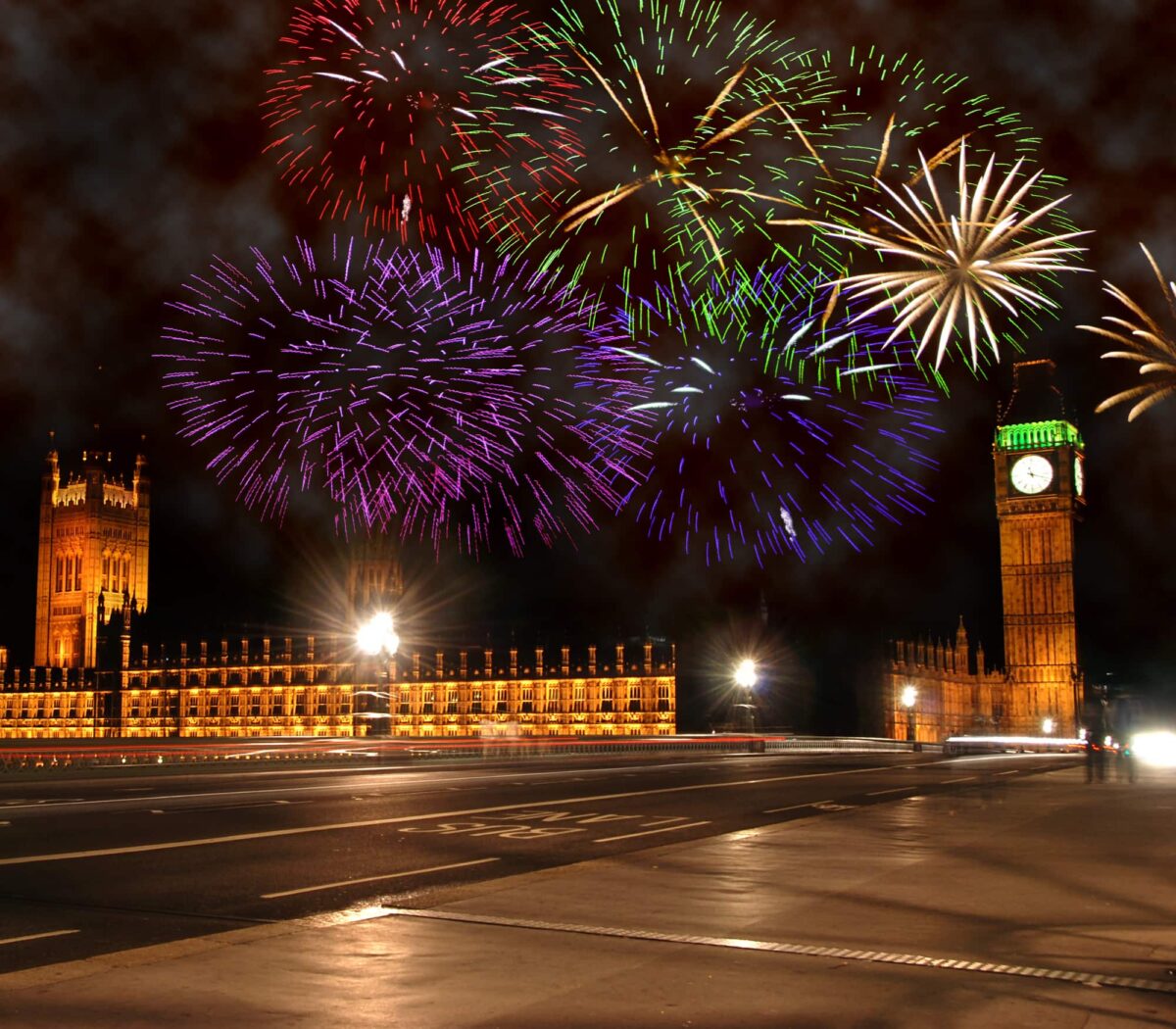 Guy Fawkes, Bonfire Nightcelebrations in London. Fireworks above Big Ben and Houses of Parliament