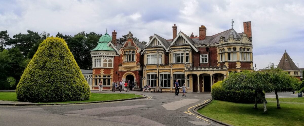 Alan Turing and the Hidden Heroes of Bletchley Park, The National WWII  Museum