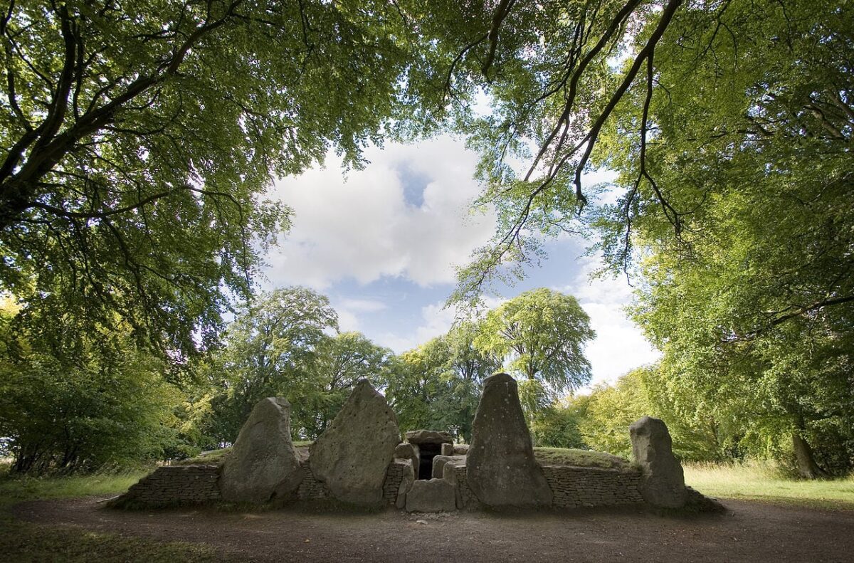 Waylonds smithy near the white horse chalk figure