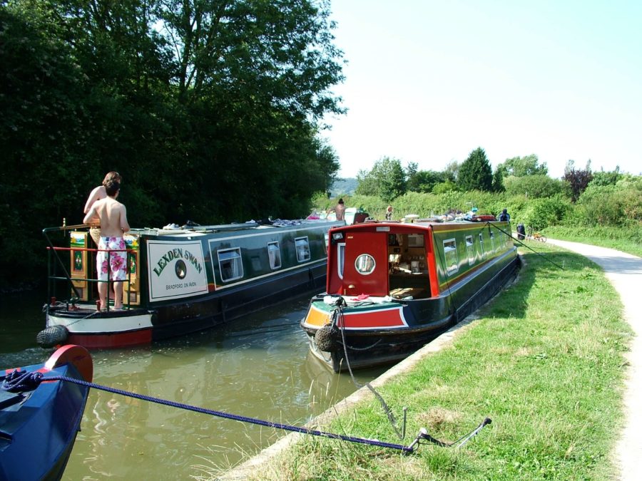 8 of the best waterside pubs in Warwickshire