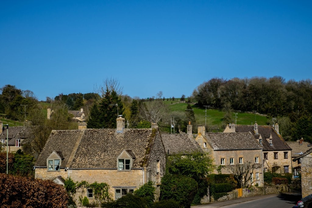18of the Prettiest Cotswolds Villages
