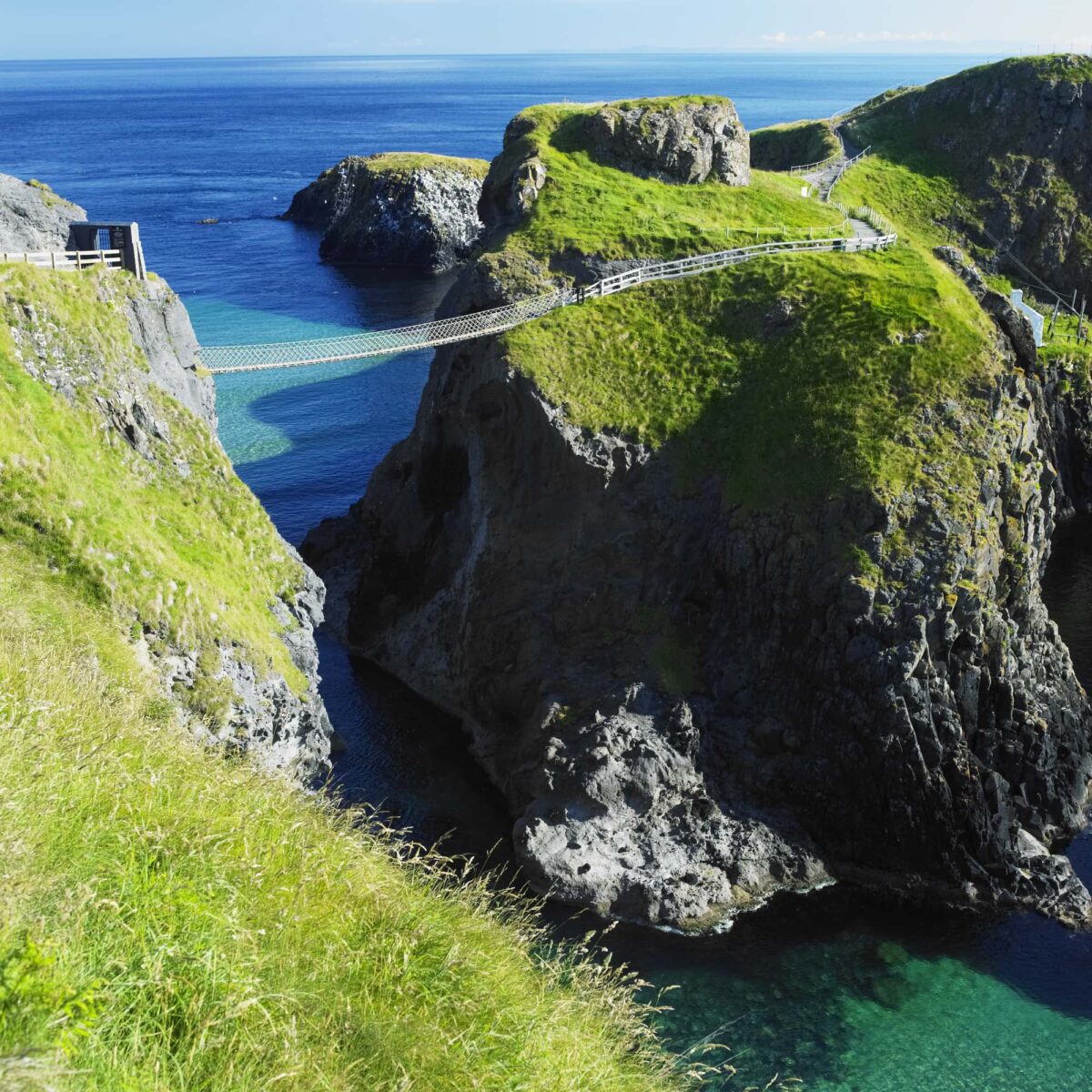 Carrick-a-rede rope bridge - an intrepid crossing