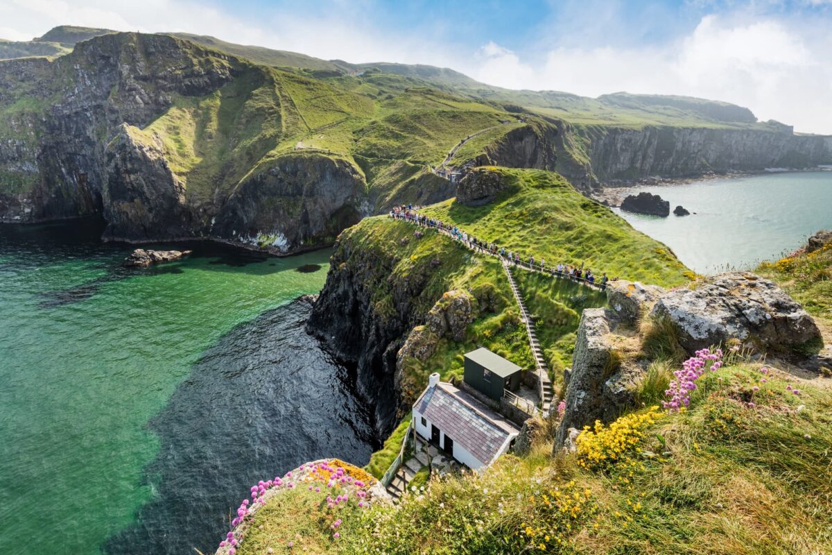 Carrick-A-Rede Rope Bridge: A Locals 2024 Guide