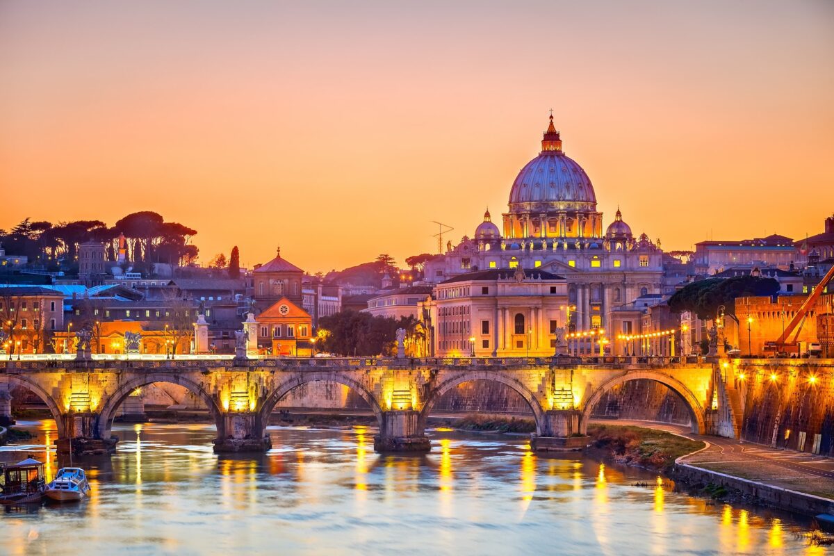 Night view at St. Peter's cathedral in Rome, Italy