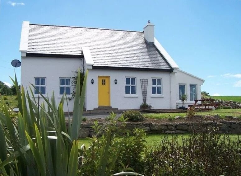 Perfect traditional Irish cottages for your holiday