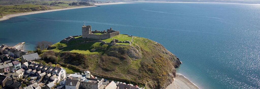 North Wales coast path: the Pilgrims way Wales North Wales coast path: the Pilgrims way Wales