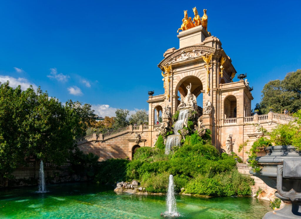 Ultimate Guide to the Best Antoni Gaudi Sites in Barcelona