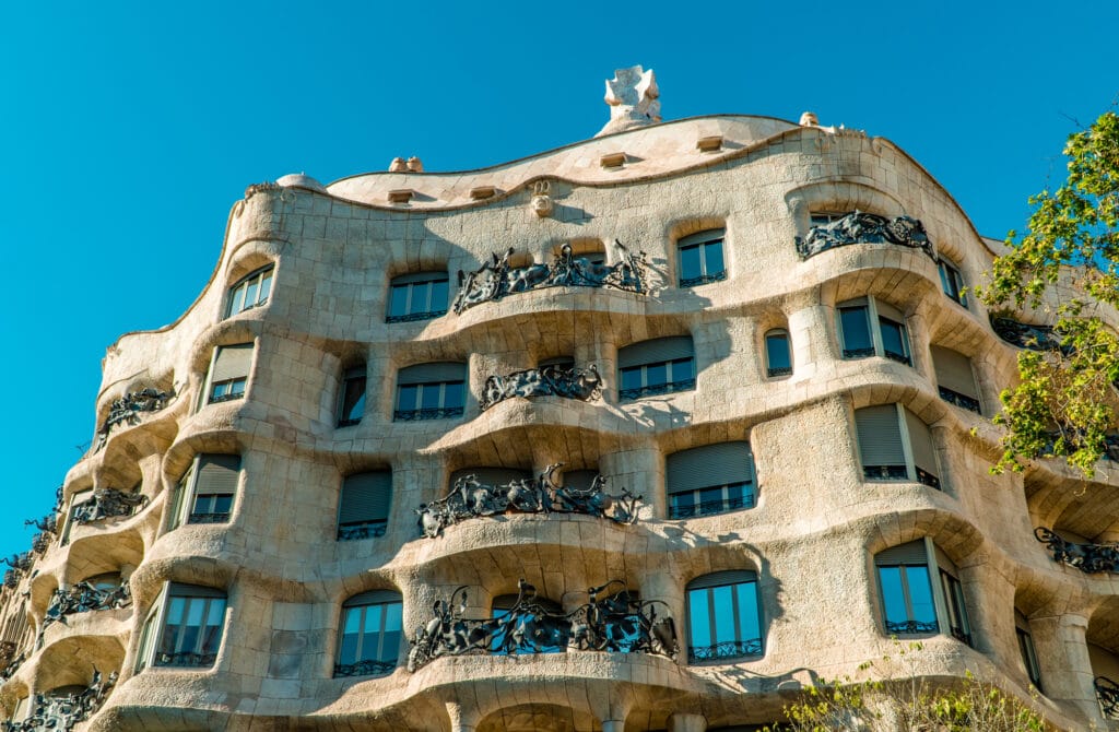 Ultimate Guide to the Best Antoni Gaudi Sites in Barcelona