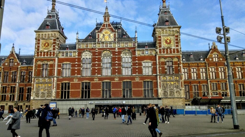 35 Amsterdam tips for first-time visitors