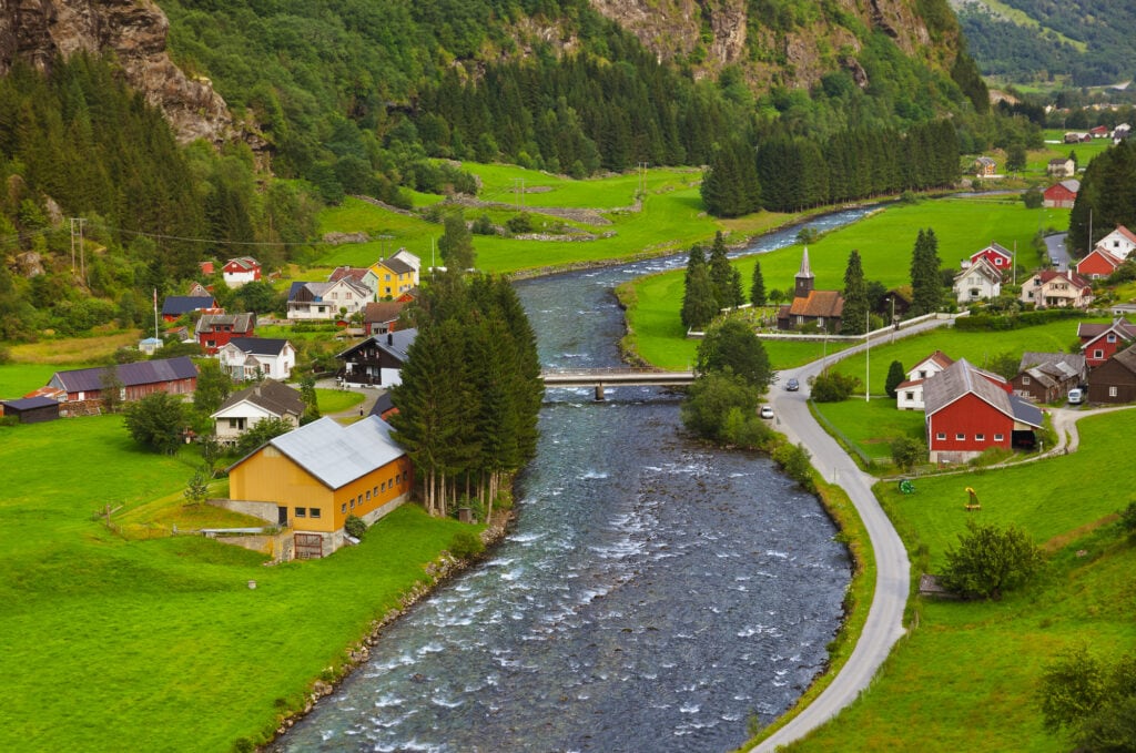 The Best guide to a P&O Norwegian Fjords cruise