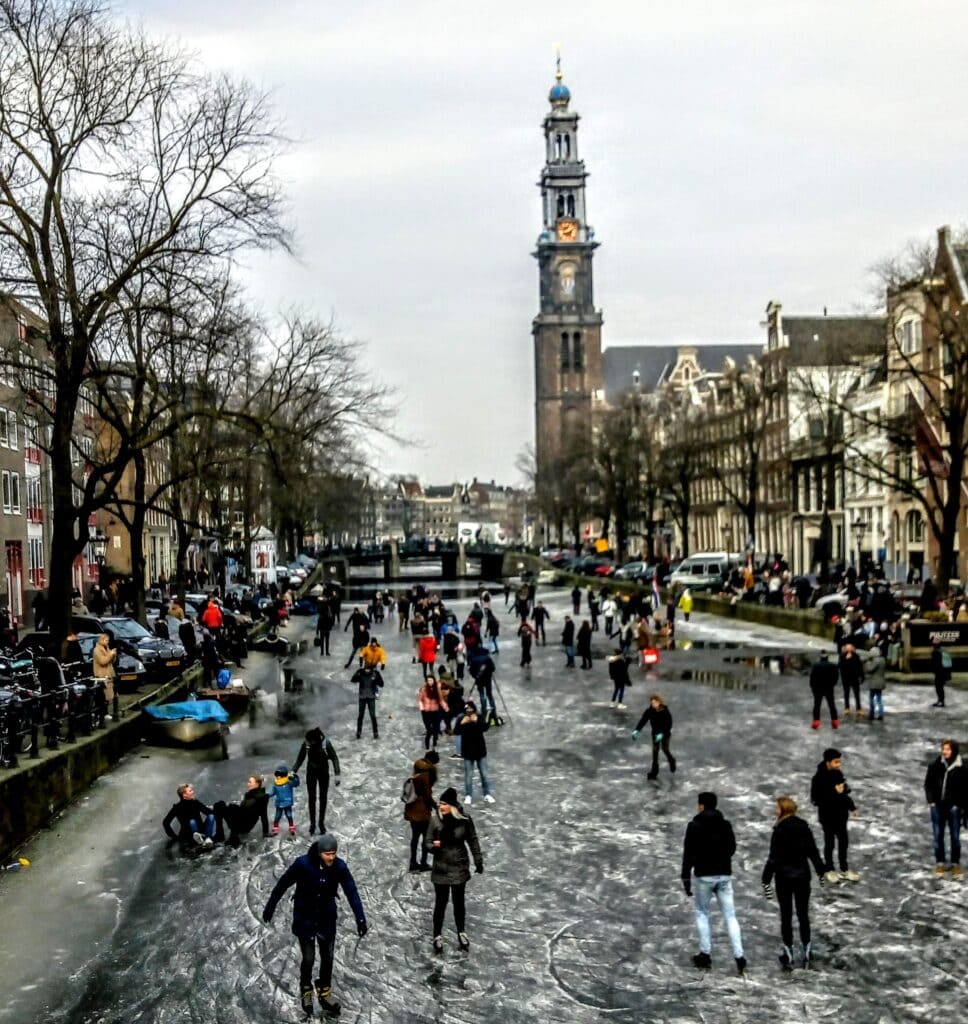 Skating on the canals during the Beast from the East in Amsterdam