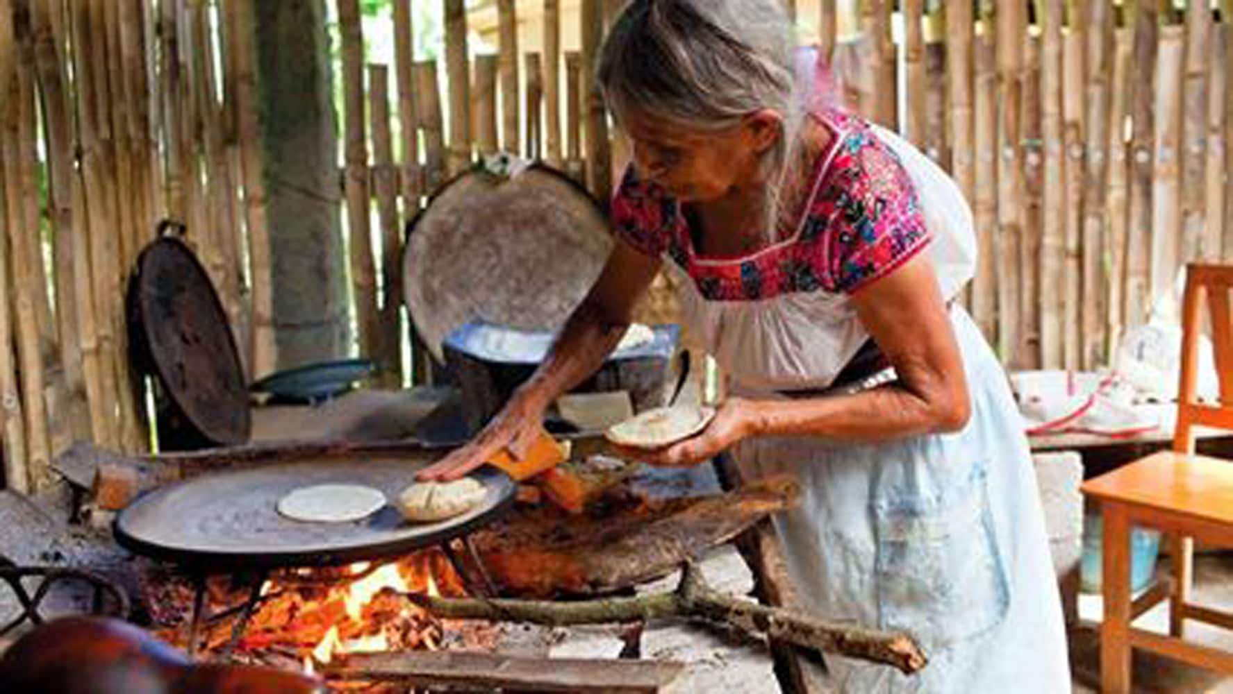 What's it like to live in Chelem? Retiring to Mexico & living in the Yucatan