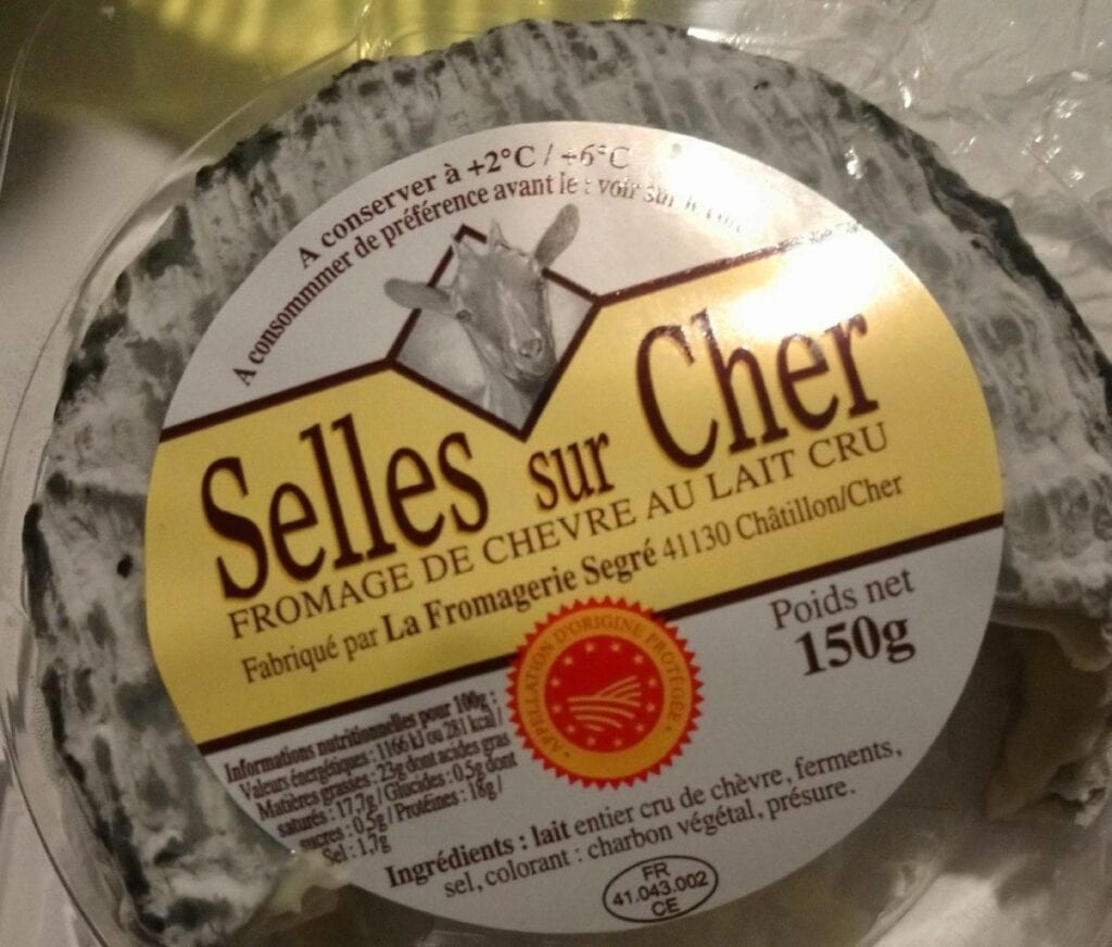 French Cheese: 23 amazing types of cheese in France