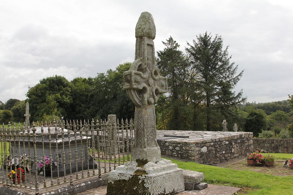 Irish Celtic Crosses– 16 Important Celtic Cross sites in Ireland