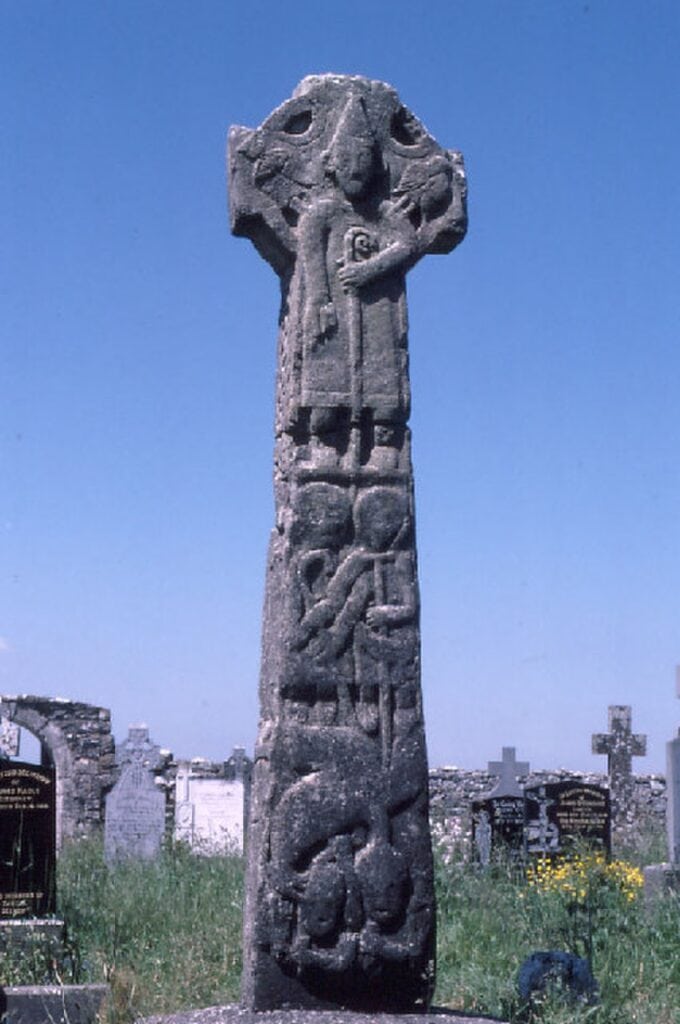 Irish Celtic Crosses– 16 Important Celtic Cross sites in Ireland