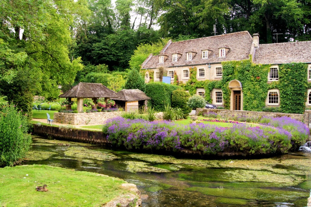 19 Beautiful Cotswold Villages to visit