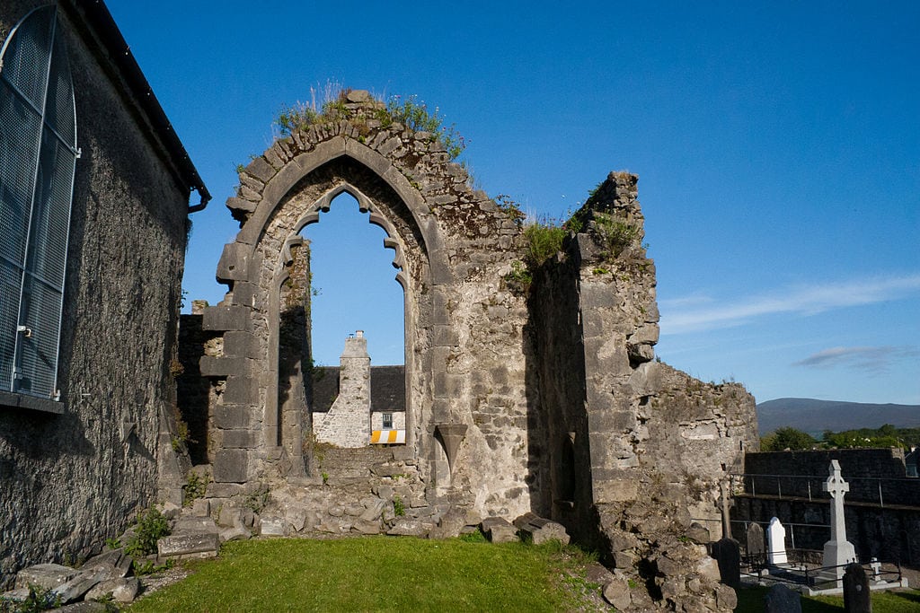 Fethard: Ancient Walls and Sheela na Gigs in Tipperary