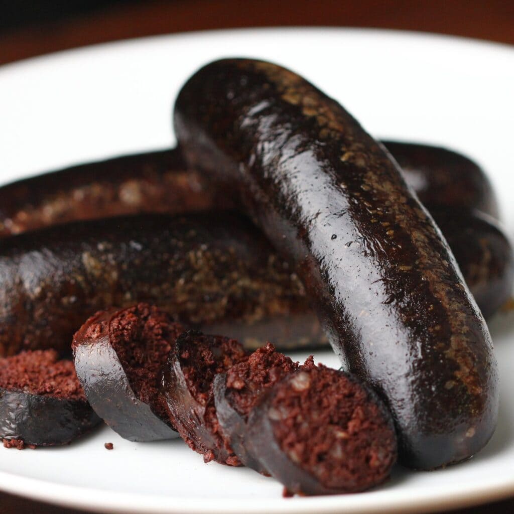 Black Pudding. 2) Black Pudding. Blodpudding.