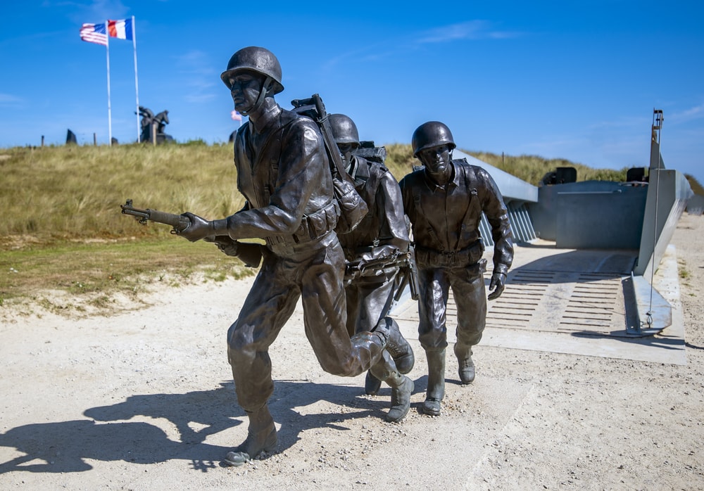 Statues in honor of the soldiers who died at the Normandy landing