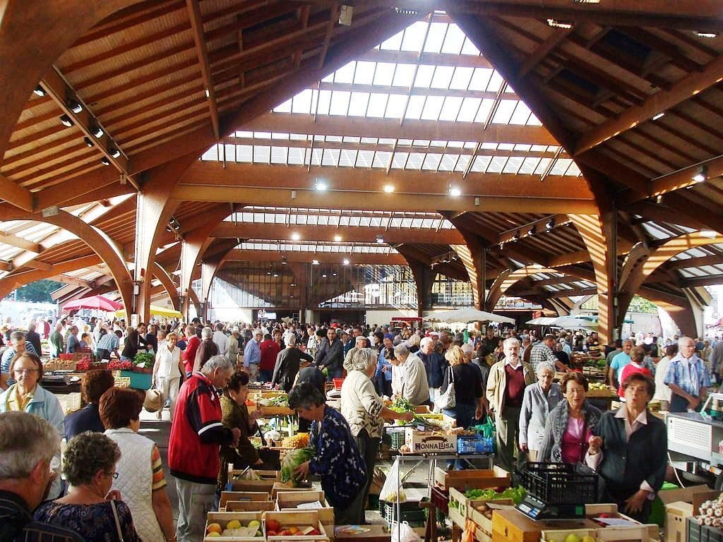 28 of The Most Beautiful Bookstores in Europe