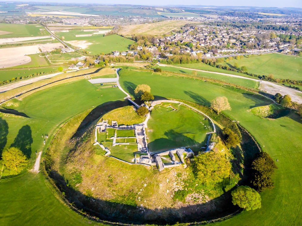 Salisbury to Stonehenge: visit Salisbury and tour Stonehenge