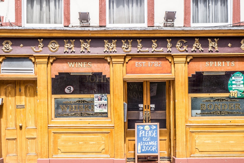 Famous Pubs in Dublin for a pint and some craic