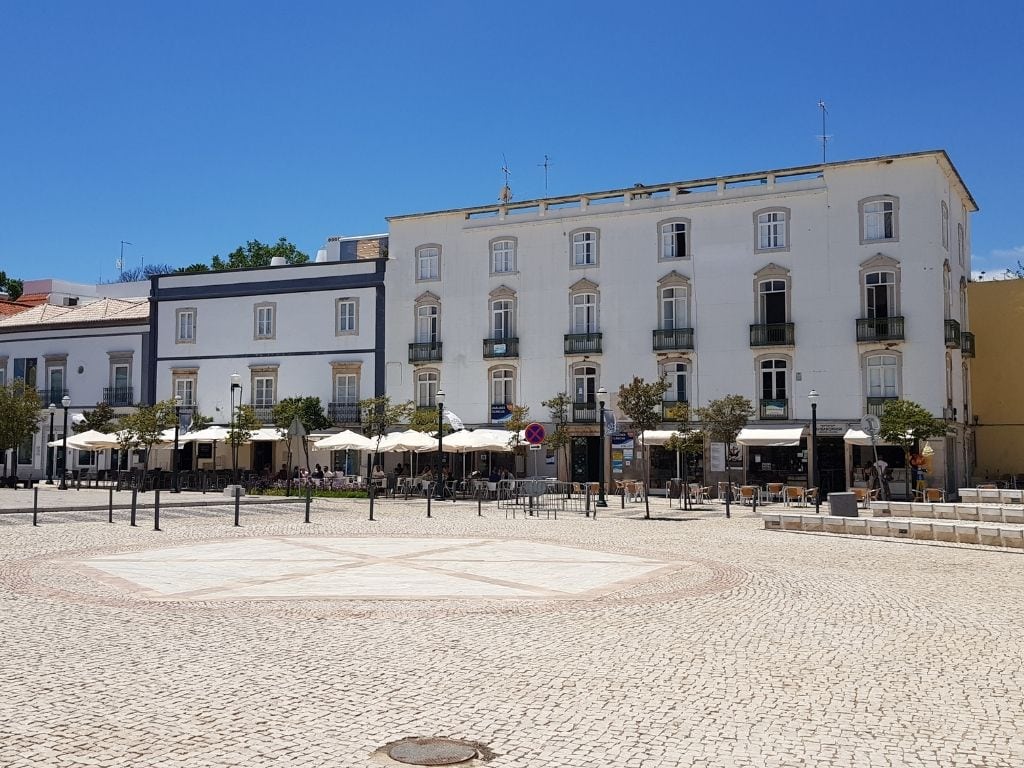 Pros and Cons of Living in Portugal: On the Algarve