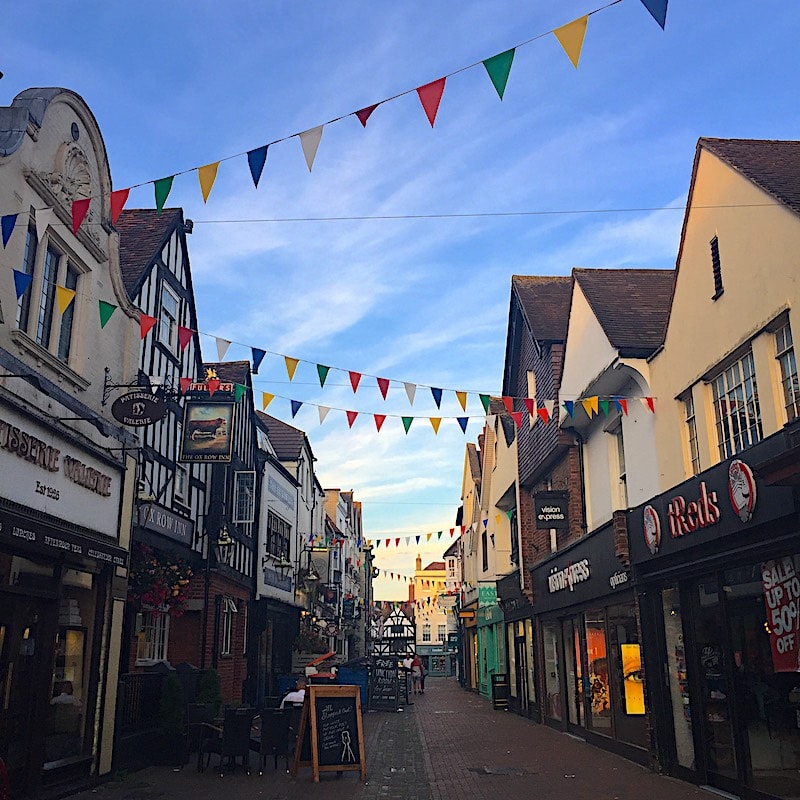 Salisbury to Stonehenge: visit Salisbury and tour Stonehenge