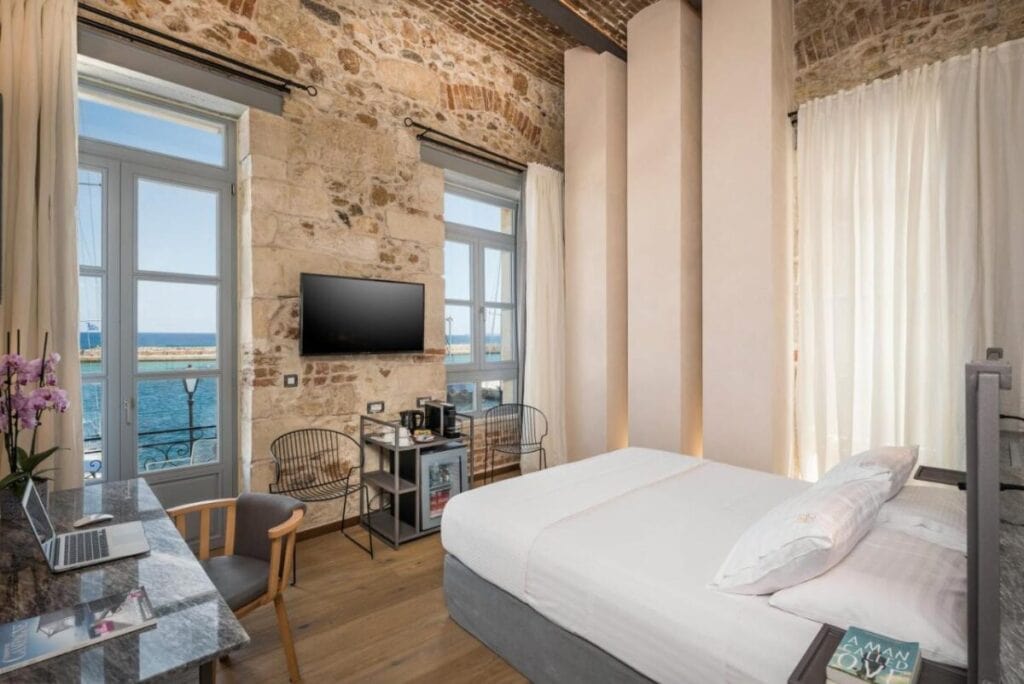 Looking for things to do in Chania? Look no further! Stay in our magnificent room with a comfortable bed, offering breathtaking views of the sea.