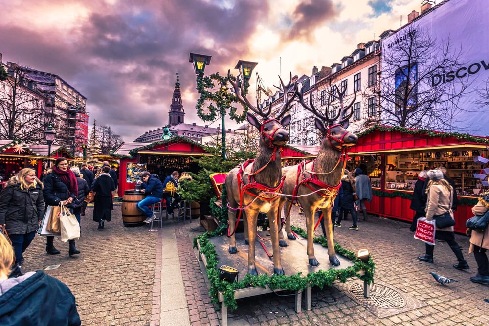  The Christmas market in central Copenhagen, Denmark