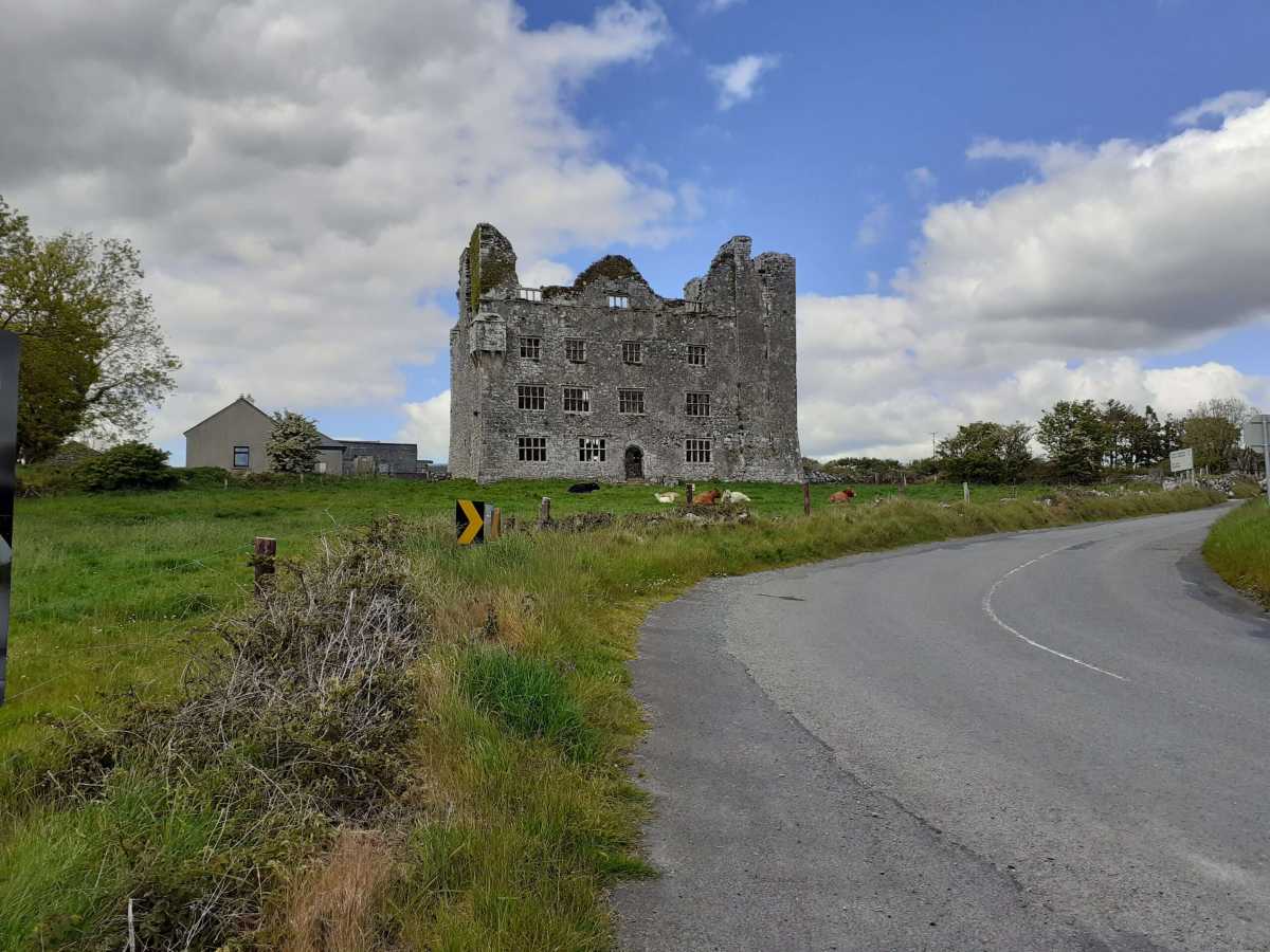 the ruins of the grey stone Leamaneh Castle